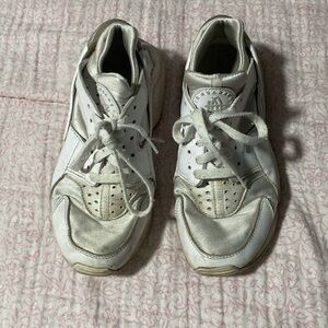 Women’s white Nike shoes